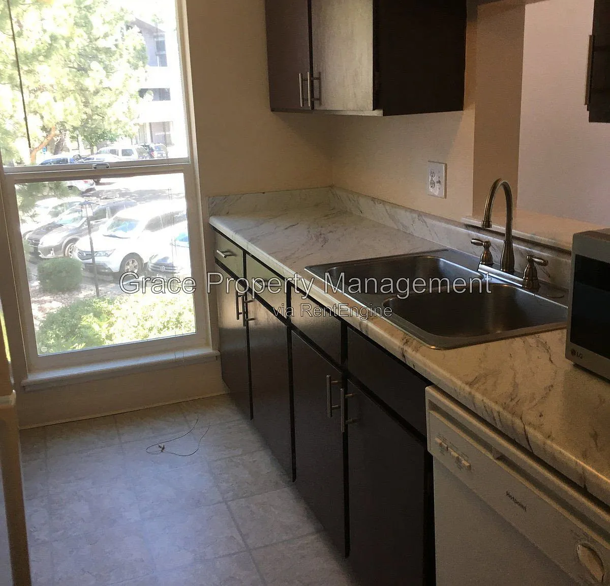 1 bed, 1.0 bath, 829 sqft, $1,485 — Photo 3