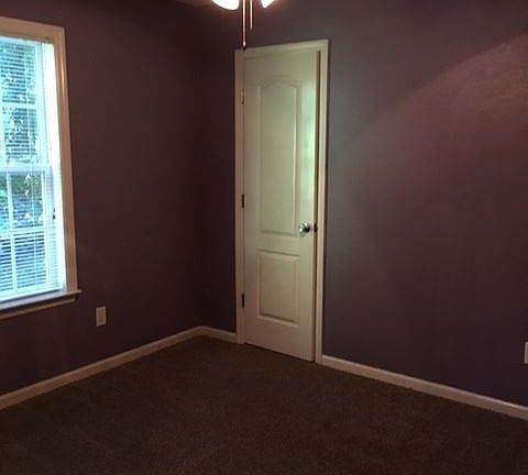 3rd image of 1830 Chestnut Dr