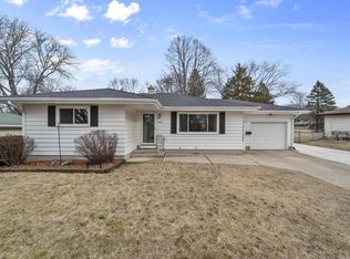 4614 Hermsmeier Ln, Madison, WI 53714