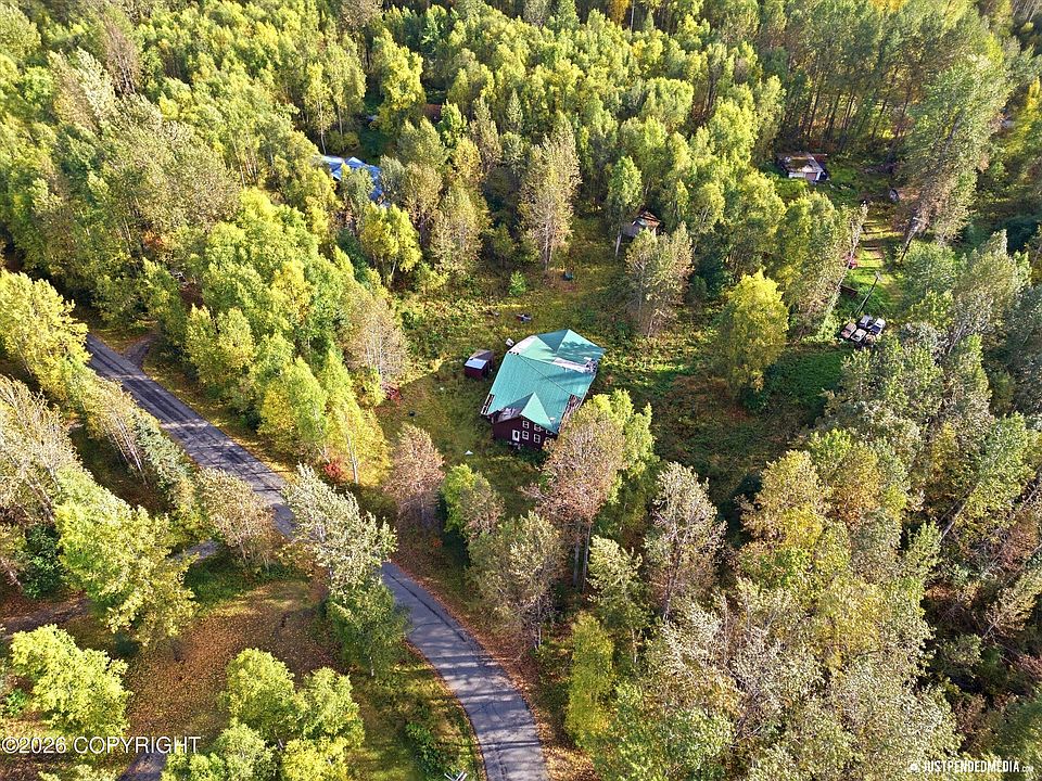 1st image of 22121 Davidson Dr