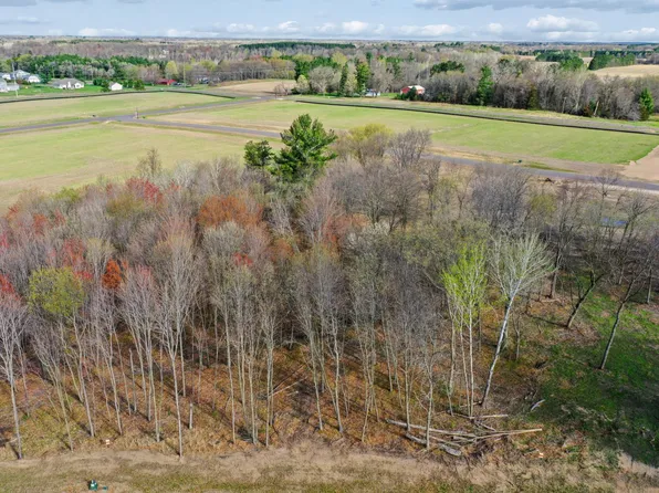 5270 389th Trl, North Branch, MN 55056