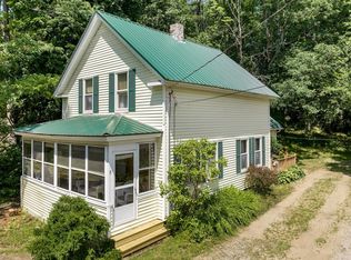 5 Tuttle Ct, Rochester, NH 03839