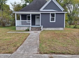 216 N Chamberlain Ave, Rockwood, TN 37854