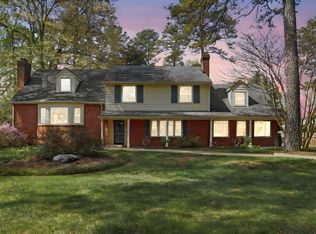 2530 Cherrytree Ln, North Chesterfield, VA 23235