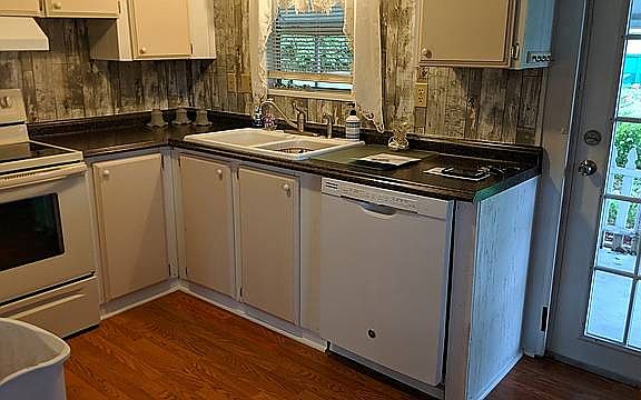 3rd image of 4900 SE 102nd Pl #C