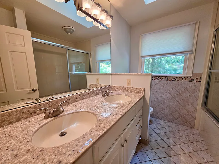 275 N Hobcaw Dr — Photo 21