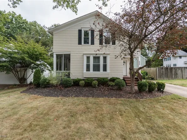 525 Royal Ave, Akron, OH 44303