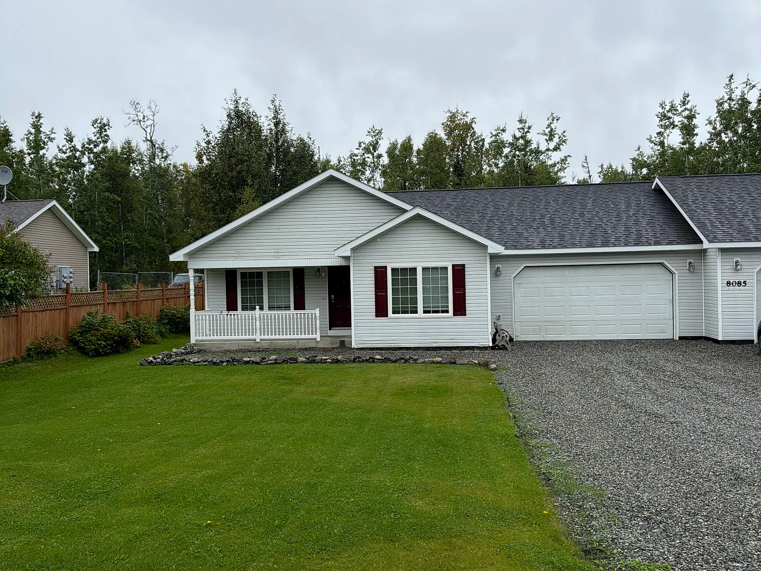 3 bed, 1308 sqft, $2,350 — Photo 1