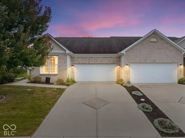 3963 Kristi Way, Greenwood, IN 46142