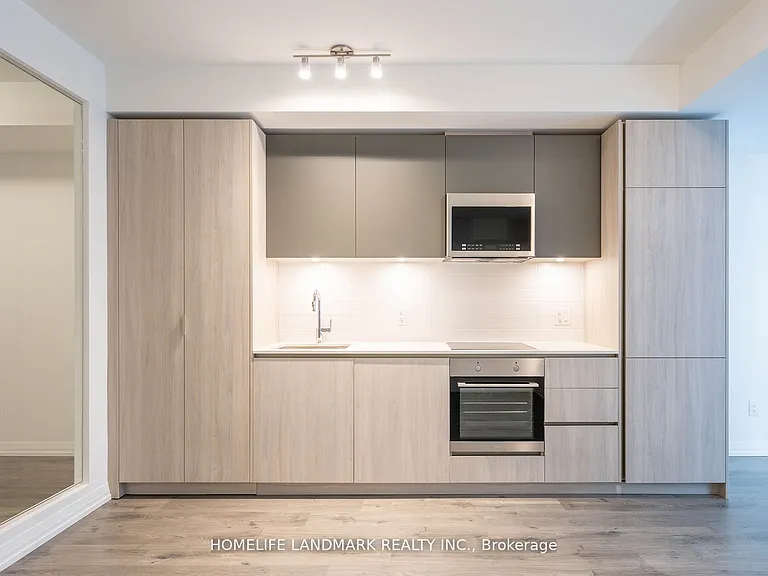8 Widmer St #601 — Photo 11