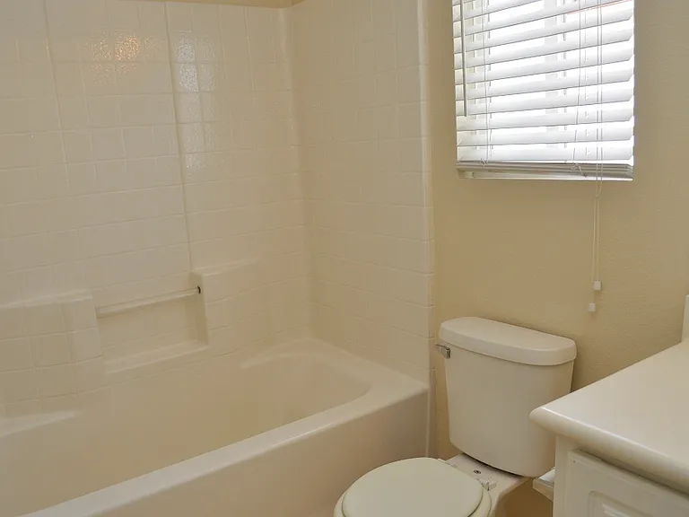 10137 Maidens Wreath Ct — Photo 20