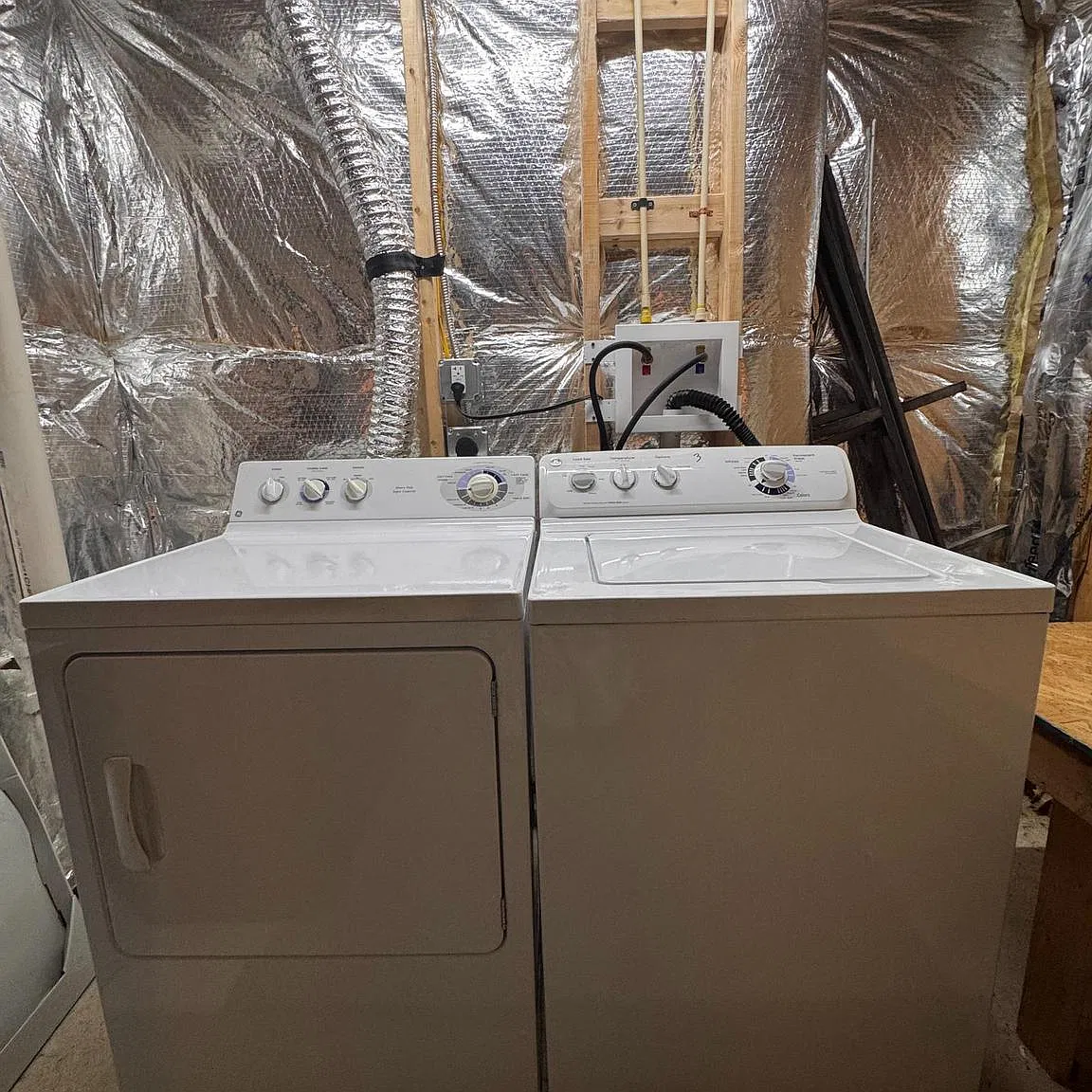 1 bed, 1.0 bath, 1333 sqft, $1,300 — Photo 4