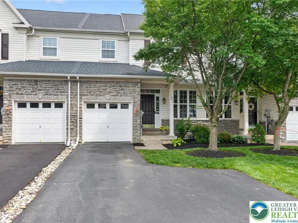 1071 King Way, Breinigsville, PA 18031