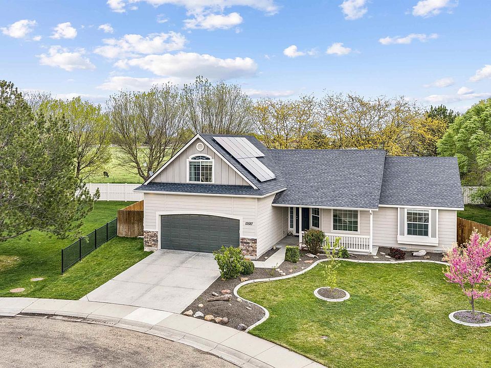 1st image of 12527 Deadwood Ct