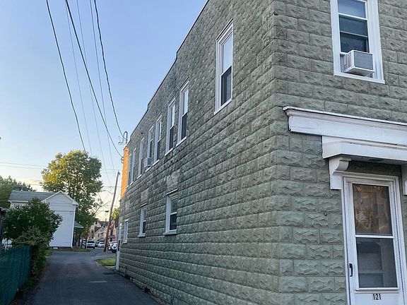 3rd image of 121 Center St