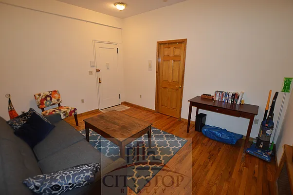 Rented by City Stop Realty | media 69