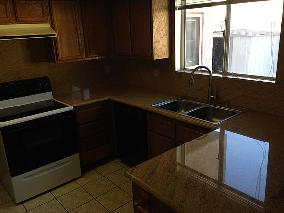 2nd image of 862 Bergamont Dr