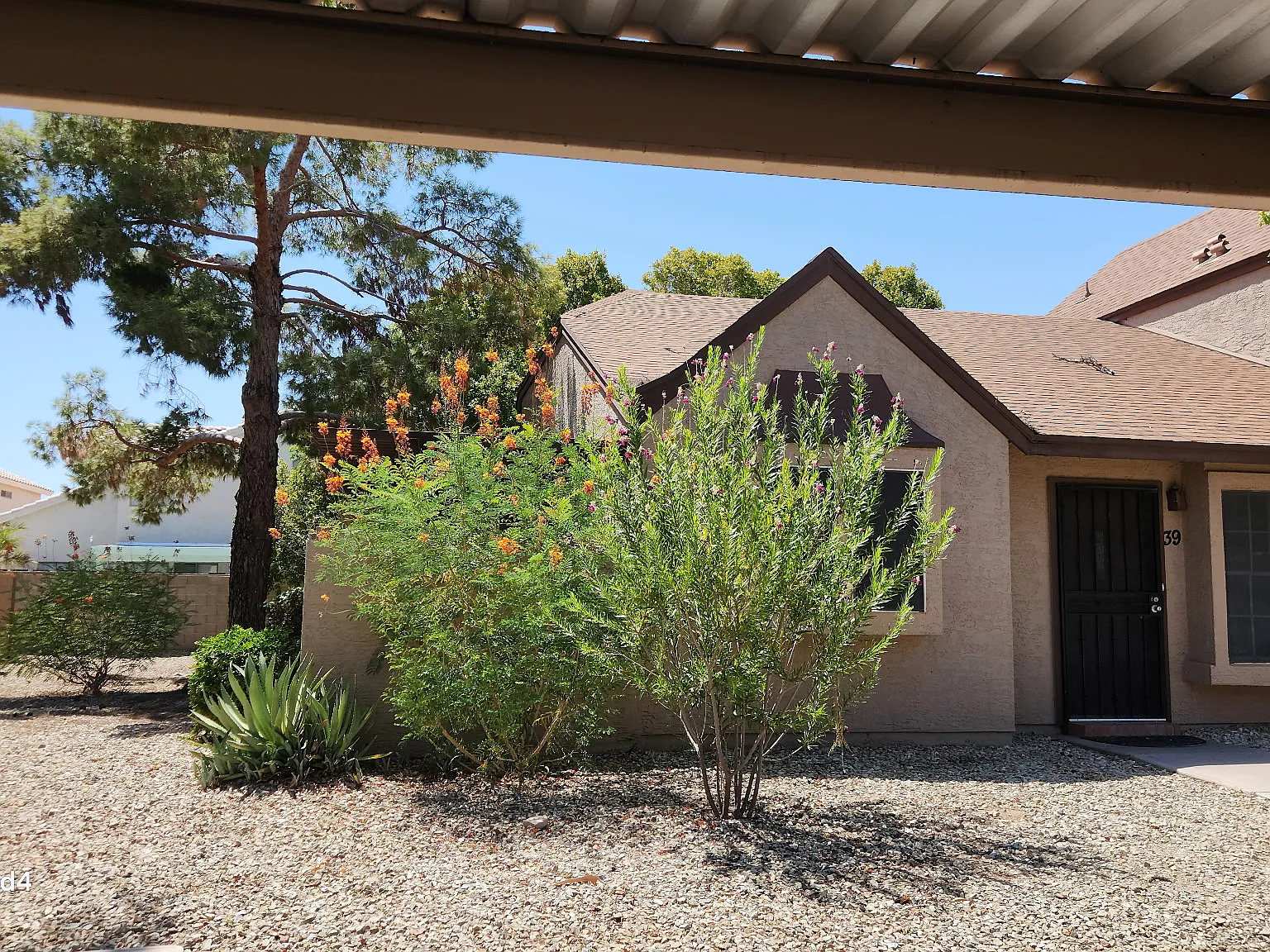 3 bed, 1196 sqft, $2,150 — Photo 1