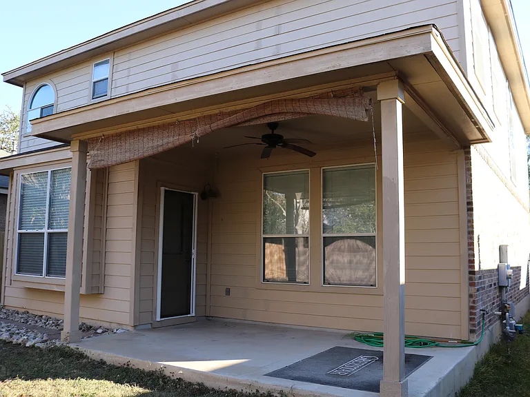 13607 Riverbank Pass — Photo 27