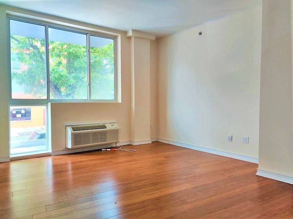 1st image of 82-76 116th St #100