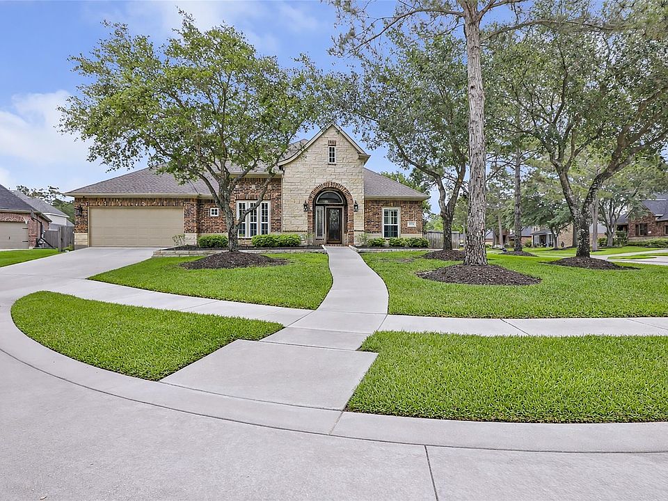 1st image of 17302 Pipestone Point Ct