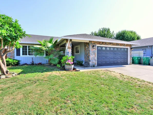 300 Stanislaus St, Lodi, CA 95240