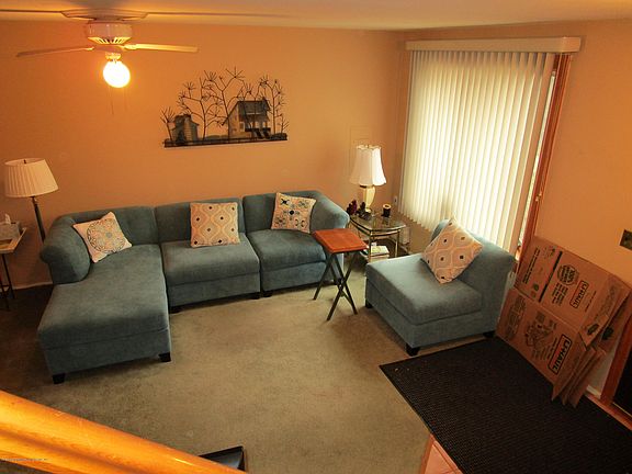 3rd image of 894 Rossville Ave