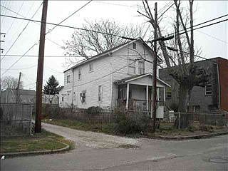 2nd image of 322 6th St W