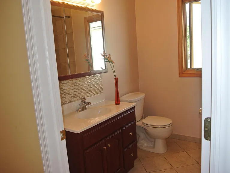 69 Summit Ave #2 — Photo 10