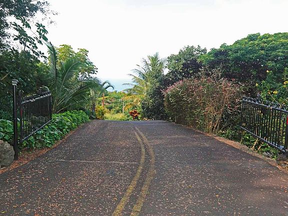 4th image of 77-6278 Mamalahoa Hwy Lot 1-C