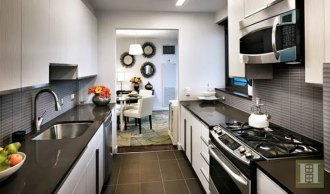 Rented by Halstead Real Estate | media 23