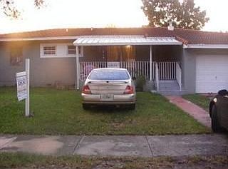 1st image of 250 Grand Canal Dr