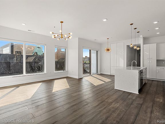 2nd image of 438 Selden St Unit 401