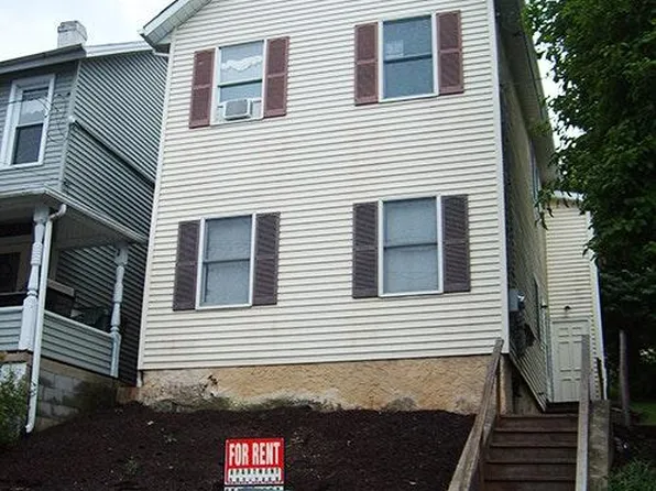 208 E Logan St #A, Bellefonte, PA 16823