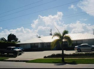 201 Castlewood Dr APT A, North Palm Beach, FL 33408