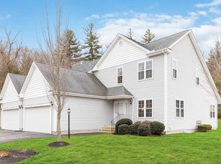24 Shadow Creek Ln UNIT 24, Ashland, MA 01721