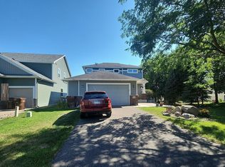 781 Tiffany Ln, Waconia, MN 55387