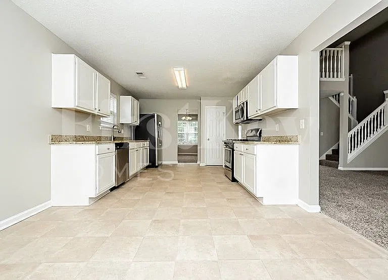 11768 Registry Blvd — Photo 5