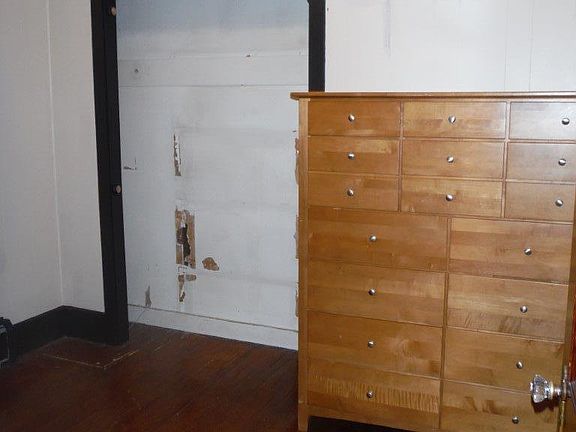 4th image of 302 Palmer Ave