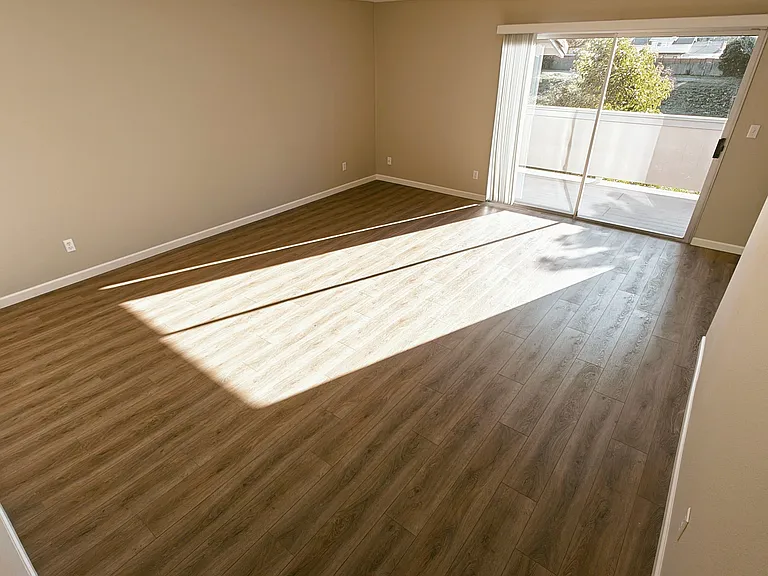 1079 Mohr Ln #D13 — Photo 17