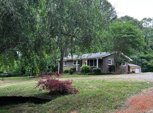 220 Love Springs Rd, Cowpens, SC 29330