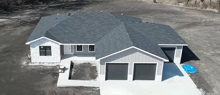 1st image of 1009 George Ct