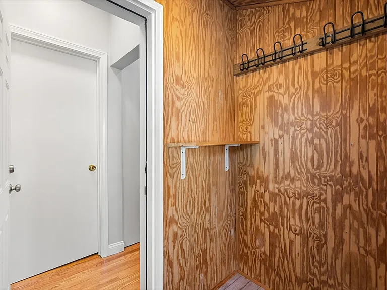 334 E Squantum St — Photo 21
