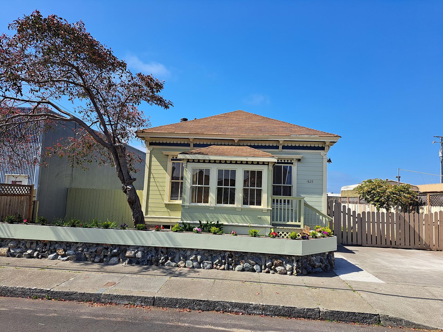 1825 2nd St, Eureka, CA 95501 MLS 264649 Zillow