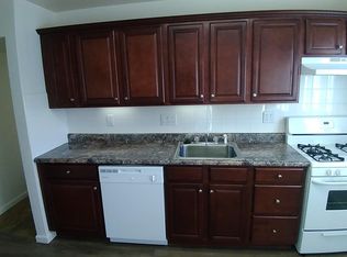 231 Leslie Ln APT C, Ballwin, MO 63021