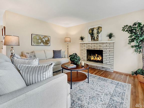 5th image of 2620 W Mukilteo Blvd