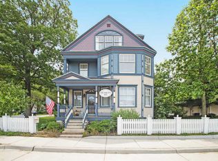 123 E Mechanic St, New Buffalo, MI 49117