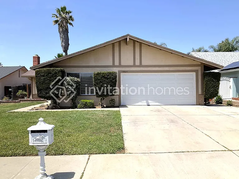 12625 Softwind Dr — Photo 1