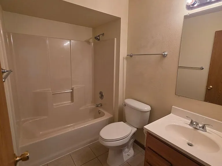6315 Garrett Ln — Photo 54
