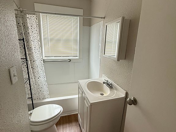 5th image of 4408 Montgall Ave APT 1S